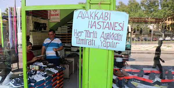 Kahramanmaraş’ta ayakkabı tamiratı yapan