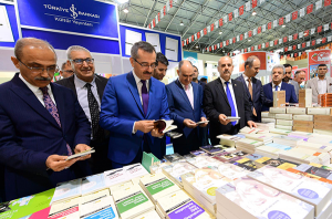 Anadolu’nun En Büyük Kitap Fuarı Açıldı