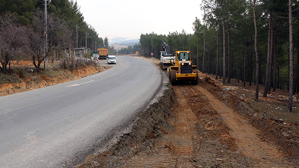 Yedikuyular Yolu 14 metreden 25 metreye çıkartılıyor