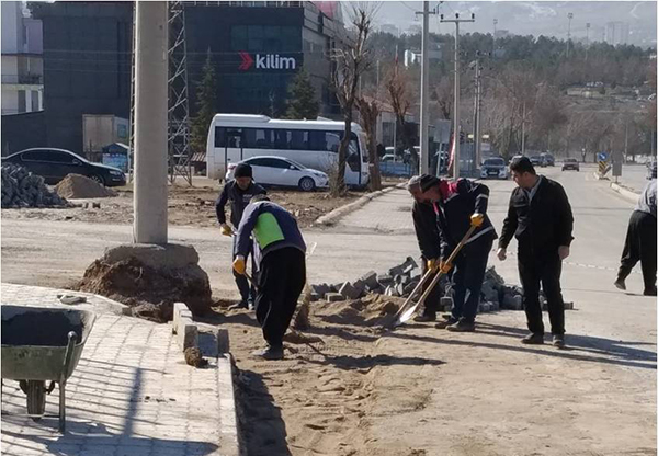 Yol ve Kaldırım Tamiratları Sürüyor