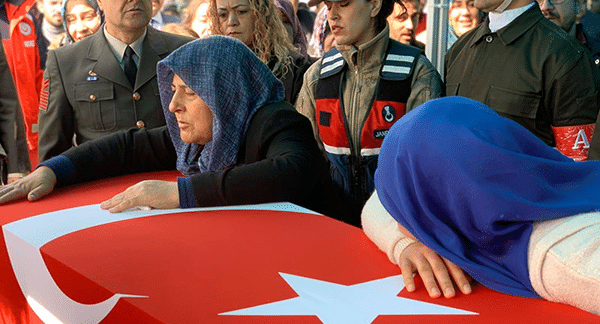 İdlib’te rejim güçlerinin hava