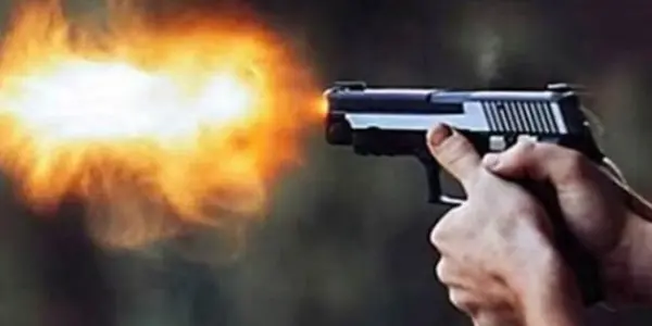 Edinilen bilgilere göre, bir evden silah sesleri duyulması üzerine durum