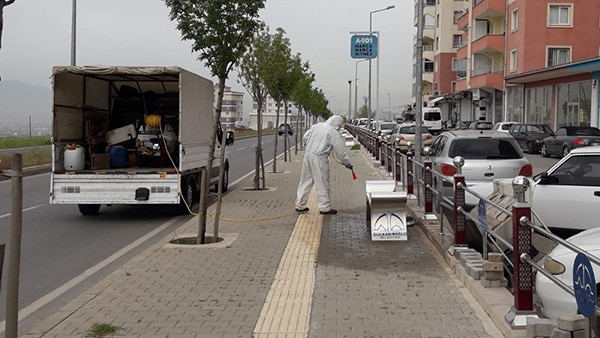 Dulkadiroğlu Belediyesi Temizlik Ve Dezenfekte Calışmalarını Sürdürüyor