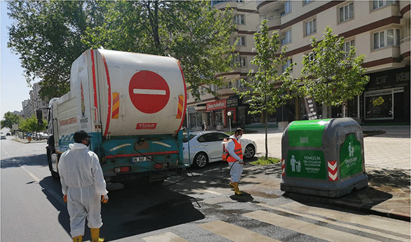 Onikişubat Belediyesi’nden Çöp Konteynerlerine Hijyen