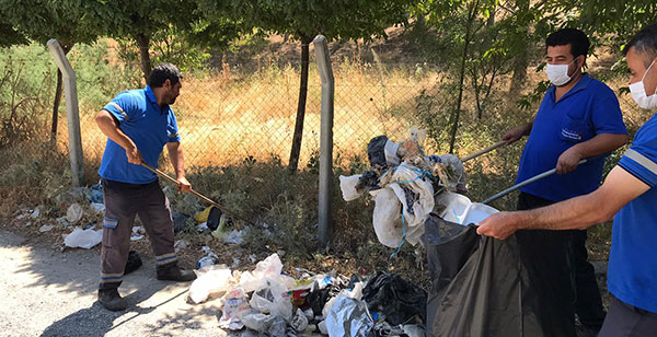 Tarihi Taşköprü’nün Çevresi Temizlendi