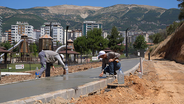 Aliya İzzetbegoviç Millet Bahçesi’nde çalışmalar devam ediyor