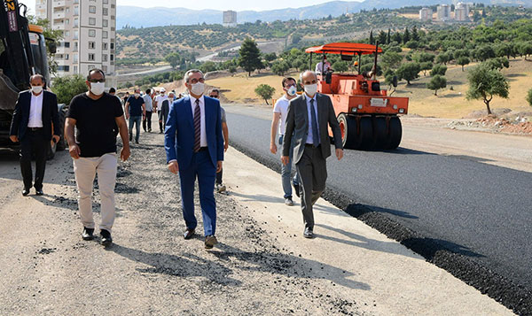 Başkan Güngör Asfalt Çalışmalarını Yerinde İnceledi