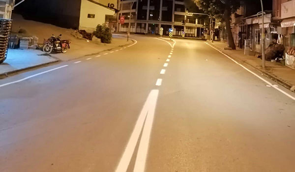 KMBB Afşin’de yol çizgilerini yeniledi 1 KMBB Afşin’de yol çizgilerini yeniledi