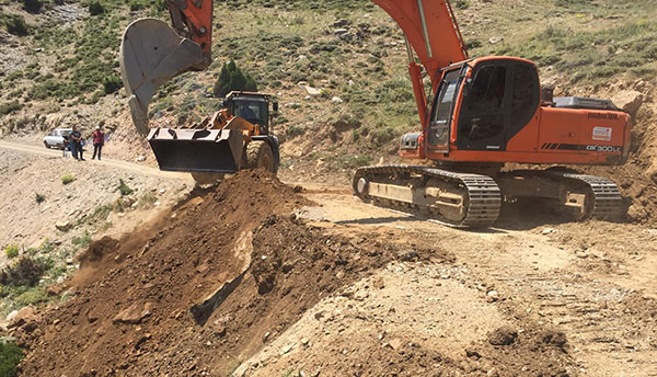 KMBB Büyüksevin Yayla Yolu Yapımı Devam Ediyor