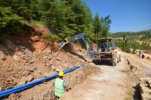 Yolyanı Mahallesinde İçme Suyu Problemleri Gideriliyor