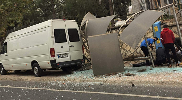 Kahramanmaraş’ta kontrolden çıkan minibüsün