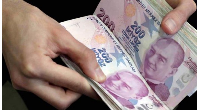 2021 yılında geçerli olacak asgari ücret net 2.825 lira oldu