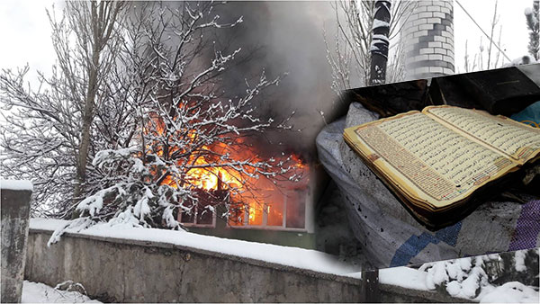 Camii Yangınında Kuran’ı Kerimler Zarar Görmedi