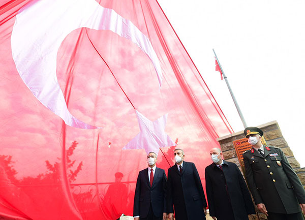 İstiklal Madalyası Şanlı Bayrağımızda 1 Istiklal Madalyasi Sanli Bayragimizda4