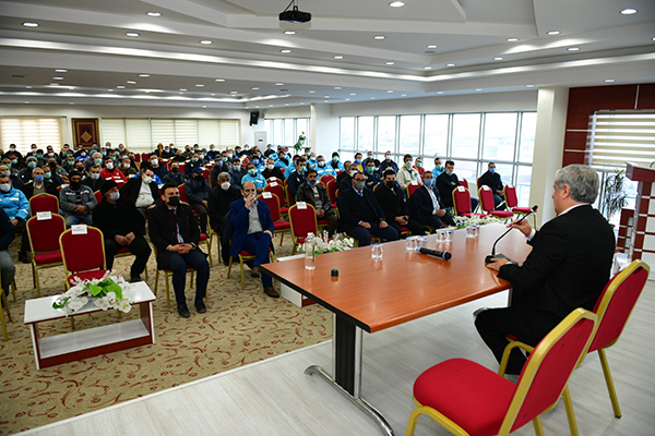 Kahramanmaraş’ın Elbistan Belediyesi’nde, personel