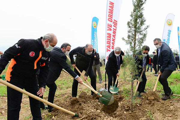 KSÜ Öğrencileri Ülkenin Dört Bir Yanında Geleceğe Nefes Oldu