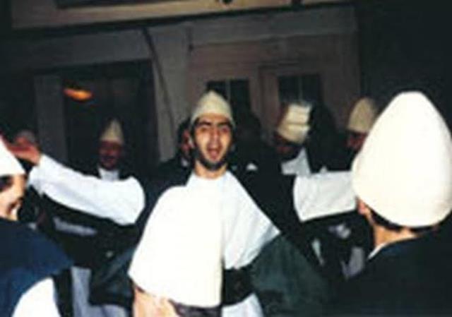 Necati Sasmazin zikir goruntuleri ile gundeme geldi