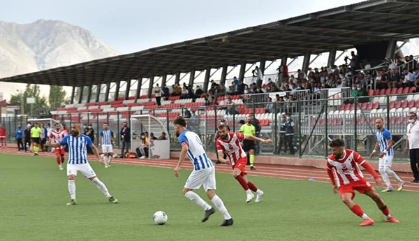 TFF 2.Lig Kırmızı grupta mücadele edecek olan Kahramanmaraşspor, 2021-2022 sezonu