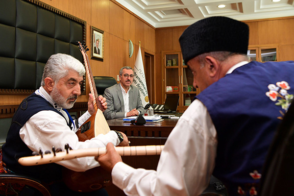 Düzenlenen 1. Uluslararası Aşıklar