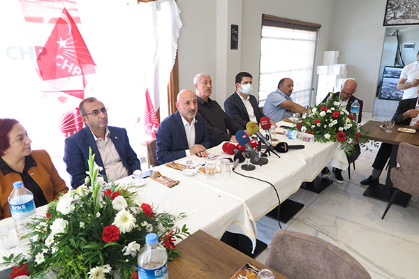 CHPli Ali Oztunc Baskan Hayrettin Gungoru istifaya davet etti12