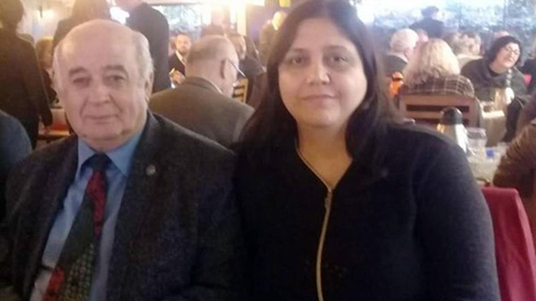 İYİ Partili ismin tepki çeken hareketi, teşkilatta toplu istifa getirdi İYİ Parti Konak İlçe Başkanı Coşkun Tatar, iddiaya göre 500
