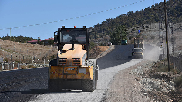 Türkoğlu’nun Ulaşım Ağı Büyükşehir’le Güçleniyor