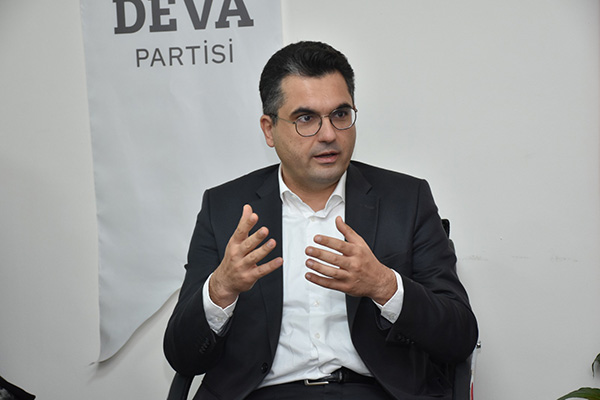 Kahramanmaraş’ta konuşan Deva Partisi