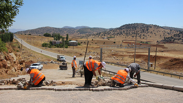 Nurhak’ın iki kırsal mahallesi