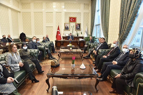 SANAYİCİLERİN YENİ  ROTASI TÜRKOĞLU