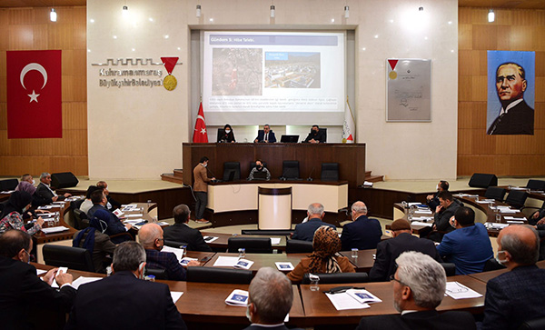 Aralık Ayı Olağan Meclis Toplantısı’nda konuşan Başkan Hayrettin Güngör, “Kısa