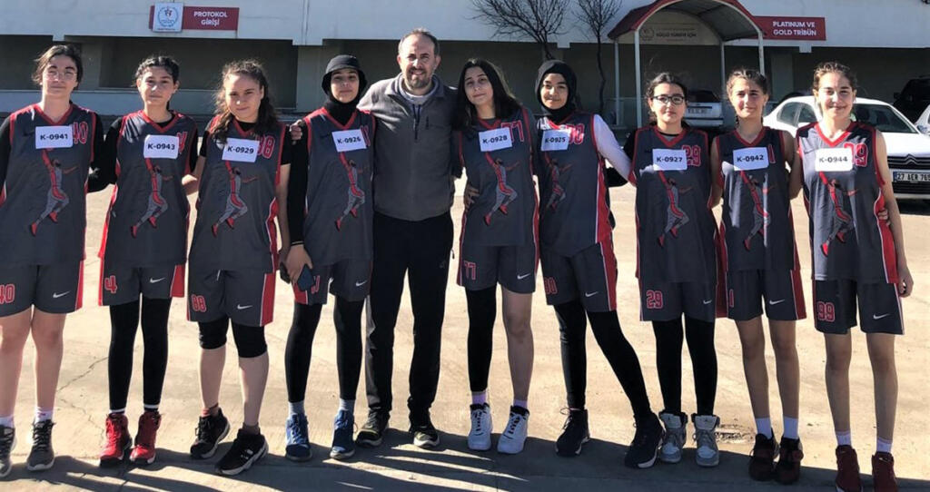 SGK baskette 9 sporcu milli olmak için çalıştı