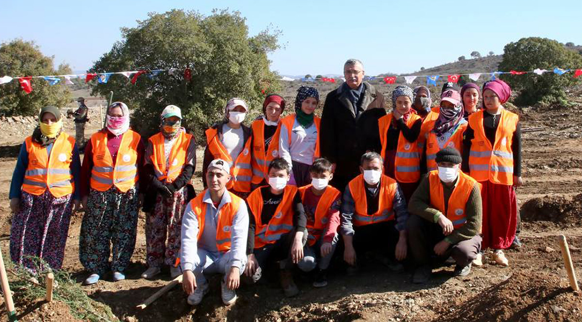 Daha önce TBMM İçişleri Komisyon Başkanı ve AK Parti Kahramanmaraş