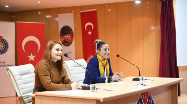 Dr. Ertürkmen, “Bir kadın dünyayı değiştirir”