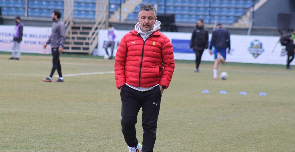 Kahramanmaraşspor Teknik Direktörü Sinan