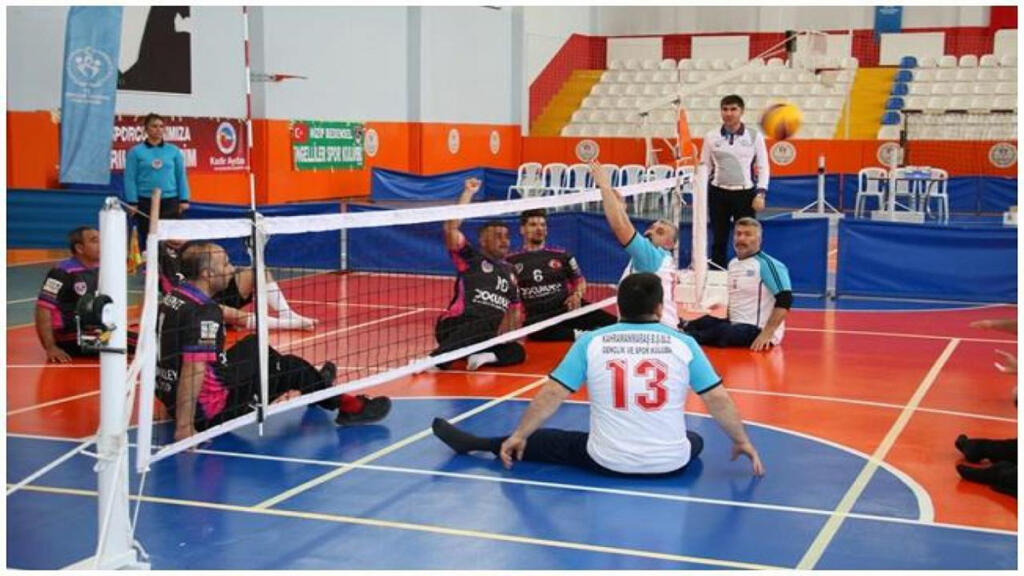 KAHRAMANMARAŞ’TA  DEV VOLEYBOL ORGANİZASYONU