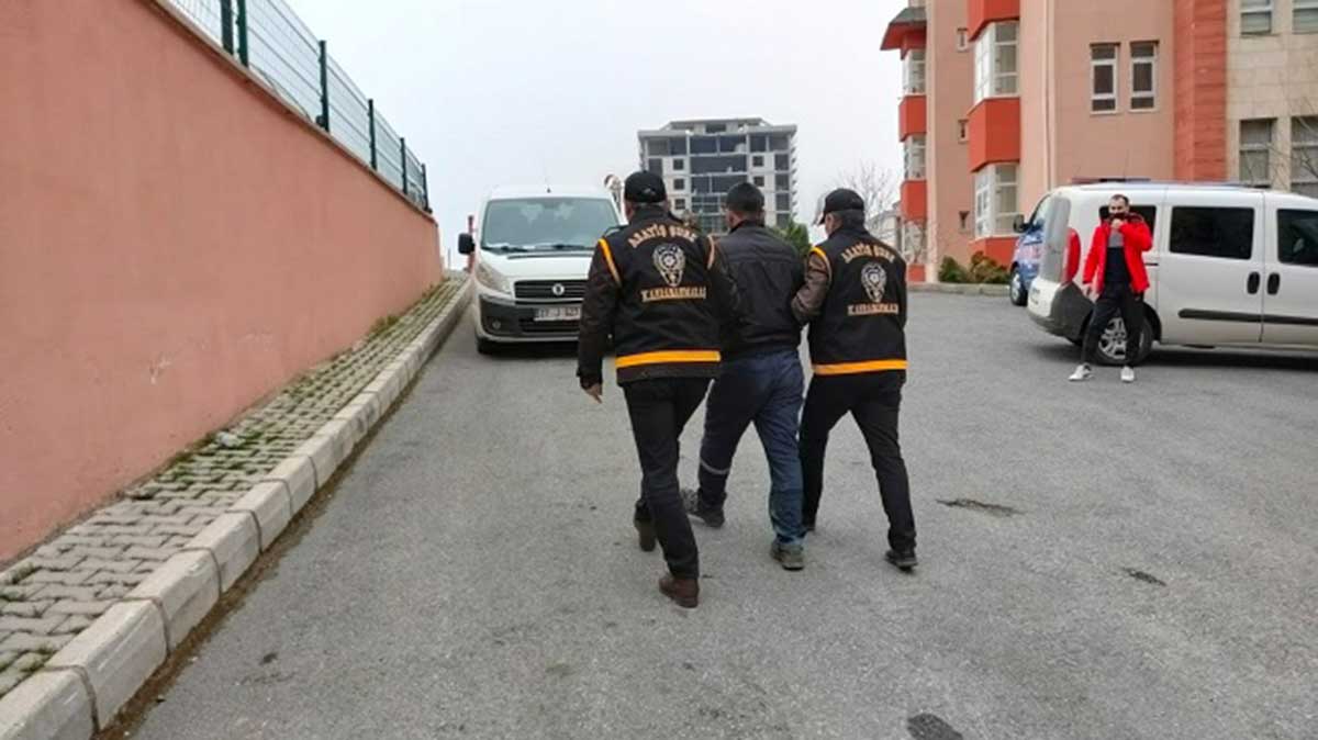 Kahramanmaraş’ta polis ekipleri, taciz suçundan kesinleşmiş hapis cezası olan firari