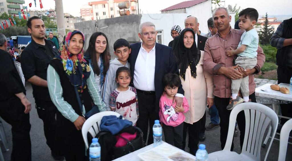 Başkan Mahçiçek; “Onikişubat’ta barış, sevgi ve kardeşlik ortamının sürekliliği için durmaksızın çalışıyoruz”