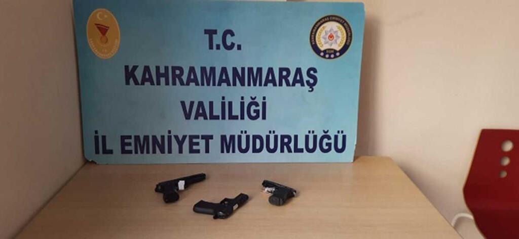 KAHRAMANMARAŞ’TA 13 ŞÜPHELİ ŞAHISTAN, 14 ADET SİLAH ELE GEÇİRİLDİ