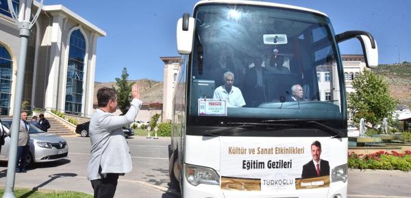 Başkan Osman Okumuş Kültür Ve Sanat Etkinliklerine  Devam Ediyor