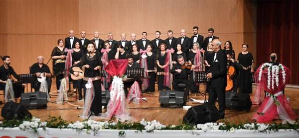 Onikişubat Belediyesi’nin ‘Sevgi Şarkıları Konseri’ne Yoğun İlgi
