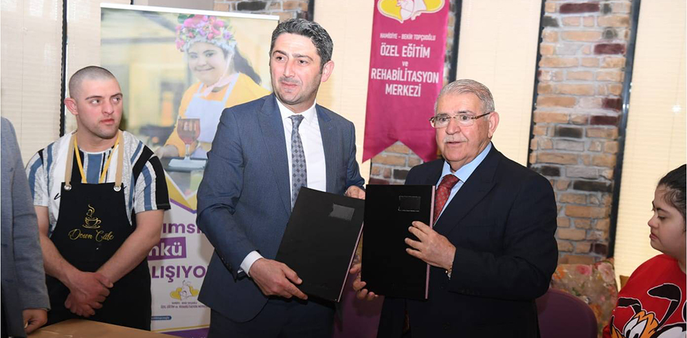 Özel gereksinimli bireylerin sosyal hayata uyumunu kolaylaştırmak amacıyla Onikişubat Belediyesi