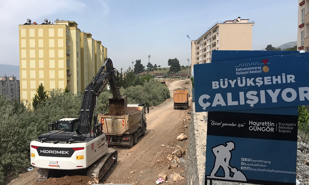 1 Haziran’da Dulkadiroğlu Belediyesi’ne verdikleri dilekçeyle yetkililerin dikkatini Yıldızevler’e çektiklerini