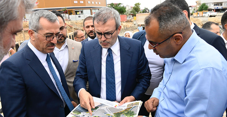 Büyükşehir Belediye Başkanı Hayrettin Güngör ile şehir genelinde devam eden