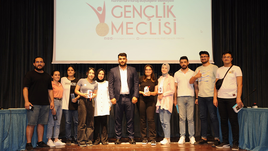 Gençler Emoji Yarışmasına Yoğun İlgi Gösterdi