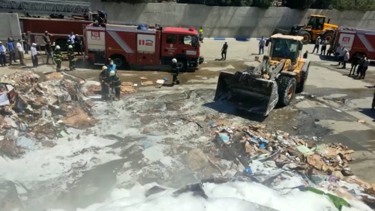 Kahramanmaraş’ta kağıt toplama merkezinde