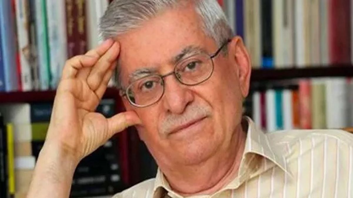 Türk edebiyatının usta kalemlerinden Rasim Özdenören vefat etti Türk edebiyatının usta kalemlerinden olan Rasim Özdenören, KOAH rahatsızlığı nedeniyle