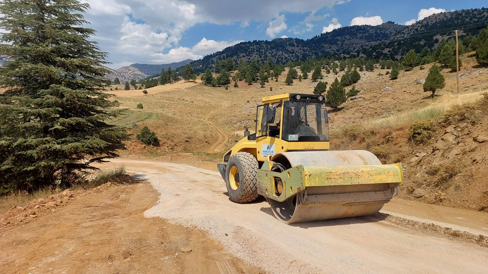 Büyükşehir Ekipleri Göksun’da Kırsal