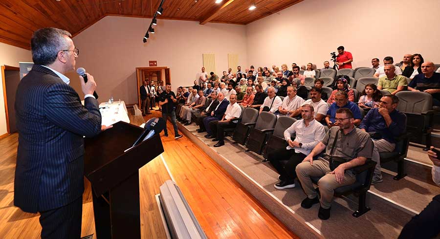 Büyükşehir Belediyesi’nin Kahramanmaraşlı merhum Yazar Mevlana İdris için düzenlediği anma