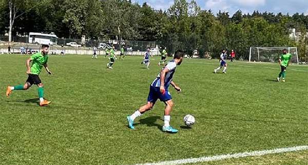 Bölgesel Amatör Ligde mücadele eden  Kahramanmaraş FK, Bolu kampında oynadığı