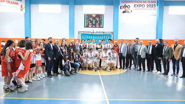 2 Onikisubat Basketbol Cumhuriyet Turnuvasi Tamamlandi1